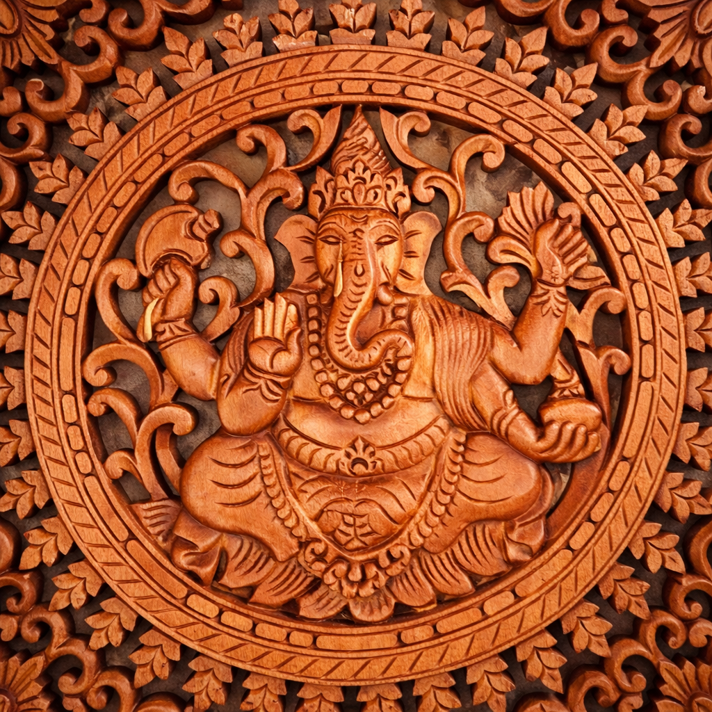 Quadratisches dekoratives Buddha-Ganesh-Paneel aus Holz